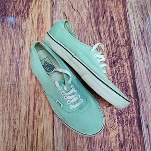 Vans size 9.5 women's